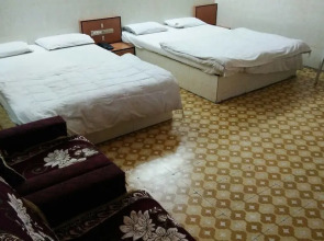 Hotel Meera