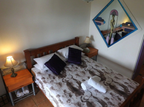 Airlie Beach Myaura Bed & Breakfast