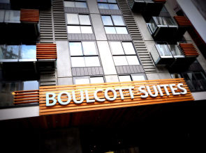 Boulcott Suites