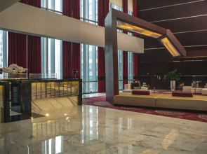 Renaissance Beijing Capital Hotel