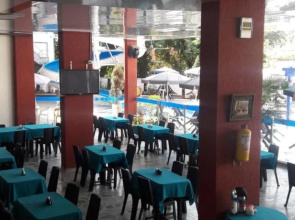 Hotel Orquidea Dorada R