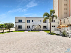 Free Parking Bay View Pool Step To Beach