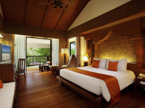 Centara Koh Chang Tropicana Resort