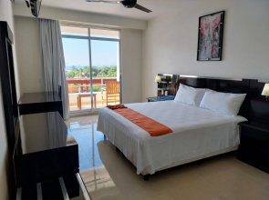 Hotel Brisa Color Esmeralda