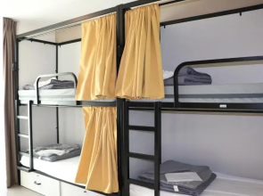 Jacques Brel Youth Hostel