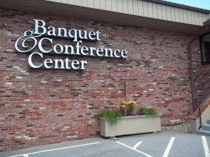 Bangor Motor Inn & Conference Center