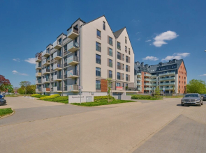 Opoczynska Apartment by Renters