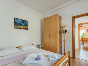 Apartments Ćosović