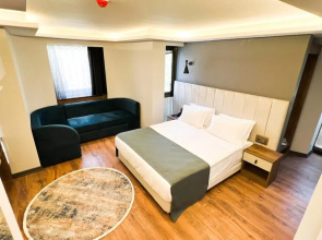 Nira Butik Otel