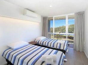 Portsea North Apt 5