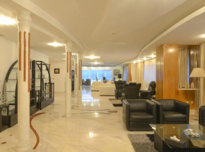 The Penthouse Suites Hotel