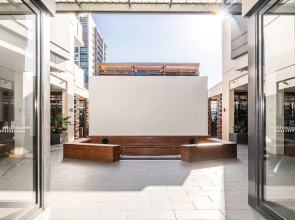 Adam + Eve - 2 Bedroom Luxury Apartment