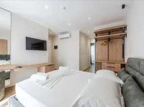 Sea Le Vie Hotel 4