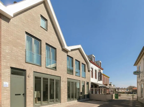 DRL08 Luxury apartment with sauna in centre