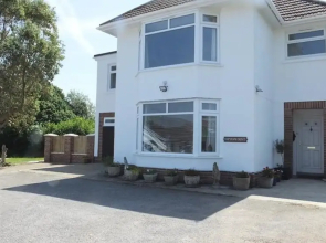 Topsham Drive