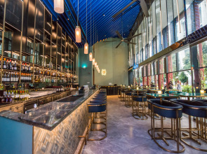 Oasia Hotel Downtown Singapore by Far East Hospitality