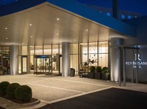 Renaissance Atlanta Airport Gateway Hotel