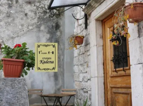 Studios Kadena Trogir - 18th century stone house