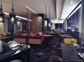 Отель Mercure Bangkok Sukhumvit 11