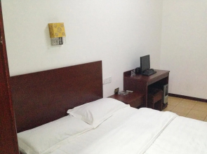 Yichang Tujia Guesthouse