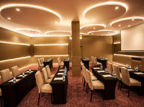 Avani Windhoek Hotel & Casino