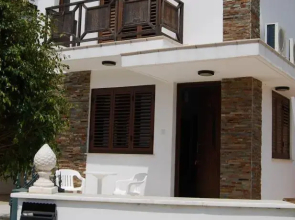 Artemis Luxury Villas