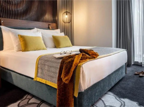 Pousada Porto - Rua das Flores