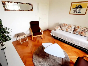 Mediterranean House - Forest Marjan