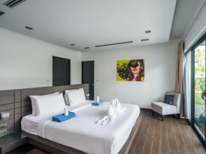 Diamond 273 - Modern 4 bedroom private pool in Bangtao