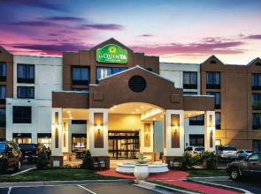La Quinta Inn & Suites Newark - Elkton