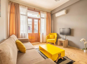 Old Town Deluxe Flats