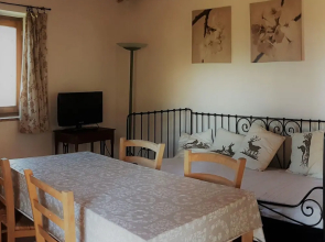 Family Villa Pool in Volterra