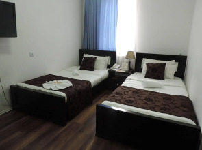 Отель Mirobelle