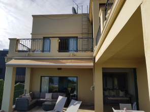 Q In Fresnaye