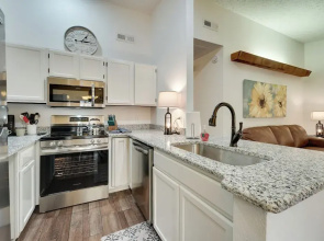 Table Rock Lake Condo 3 Mi to Boat Ramp!