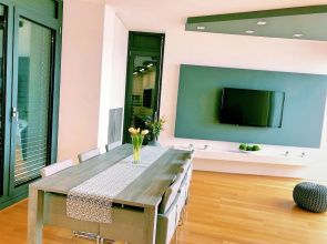Luxury Sea View Apartment