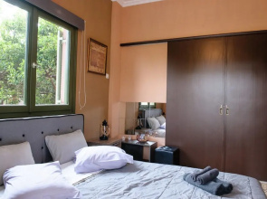 Peris Beach Villa Galaxy near Athens Airport