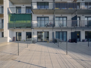 Tastefully Arranged Studio by Renters