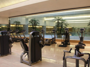 HUALUXE Shanghai Twelve at Hengshan by IHG