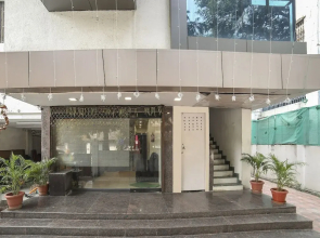 Oyo 22397 S-Cube Service Apartments