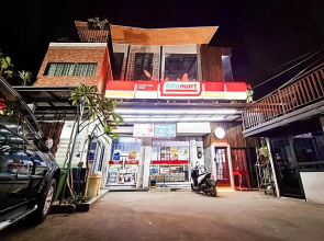 RedDoorz Syariah At Tibra RSWBox Ciawi