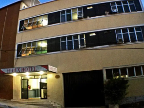 Lux Hotel