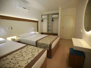 Almera Park Apart Hotel