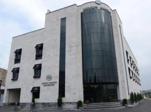 Avant Garde Hotel