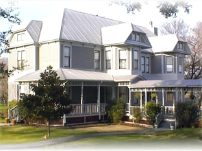 Inn on the Creek
