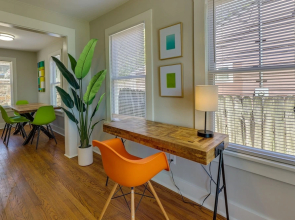 Vibrant Fayetteville Home - Walk Downtown!