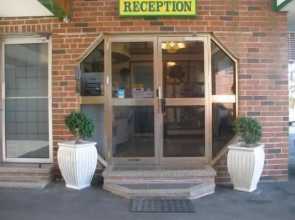 Mount Kuring-Gai Motel