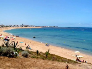 Appartement bien situé Dahomey city . Bahia beach