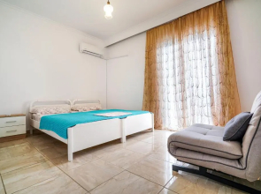 Apartment Dimitra Nea Karvali
