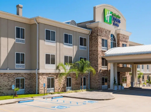 Holiday Inn Express & Suites New Iberia-Avery Island